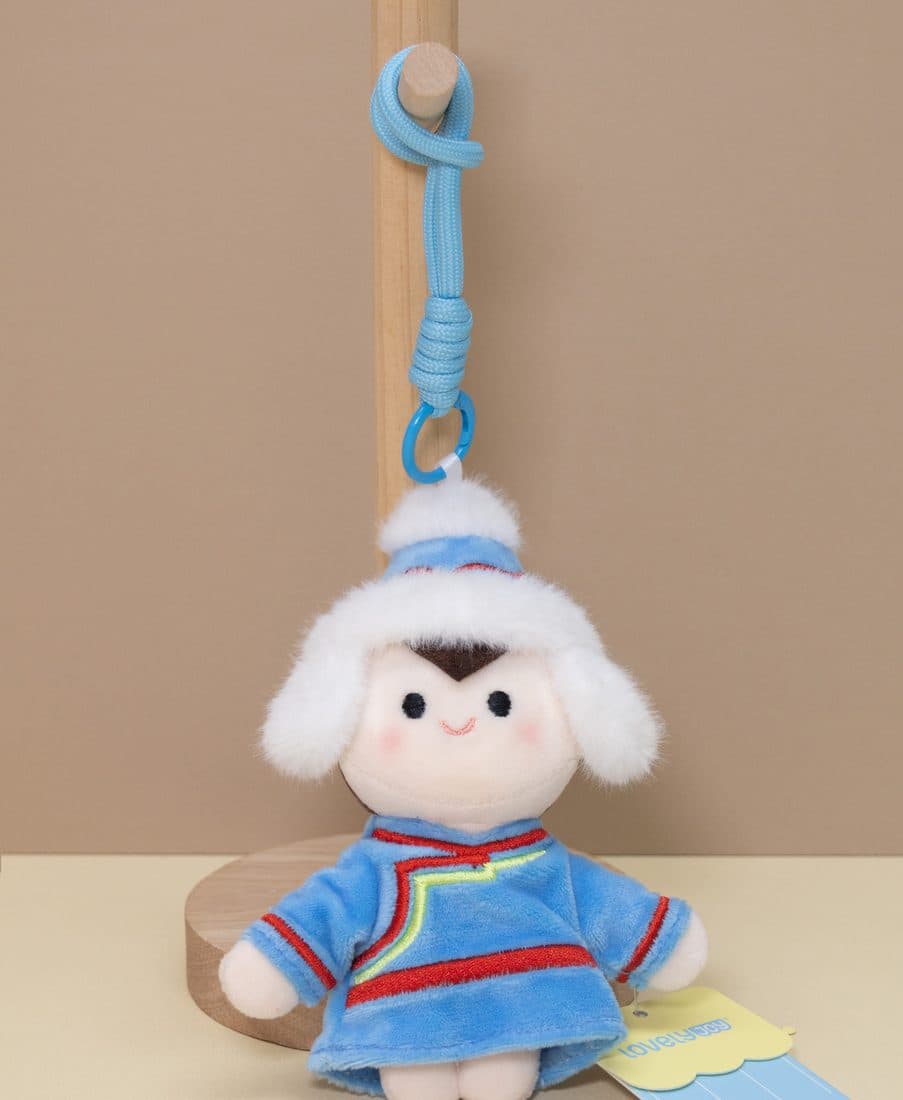 绒帽民族女孩挂件 — LovelyJoy custom plush toy