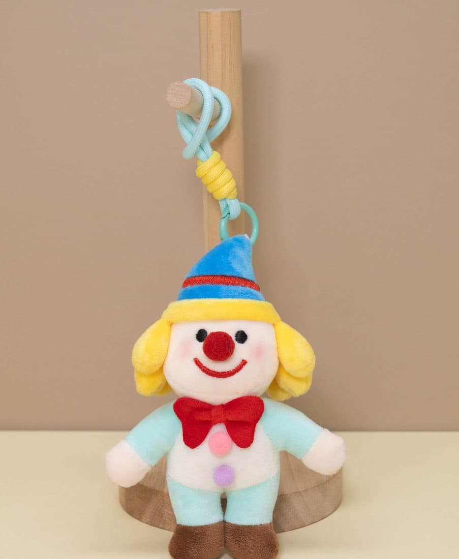 黄发小丑挂件 — LovelyJoy custom plush toy