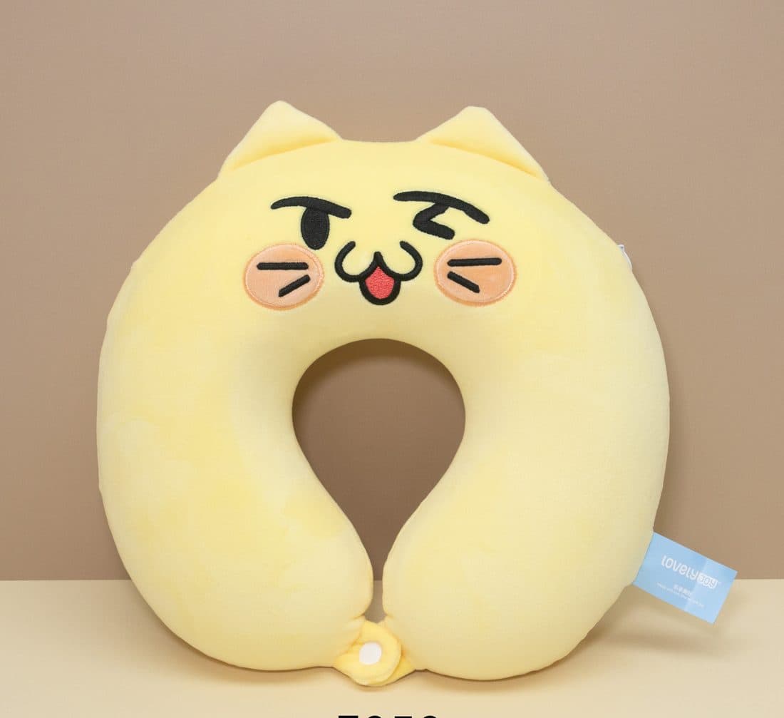 小猫U型枕 — LovelyJoy custom plush toy
