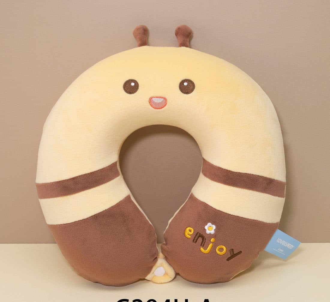 小蜜蜂U型护颈枕 — LovelyJoy custom plush toy