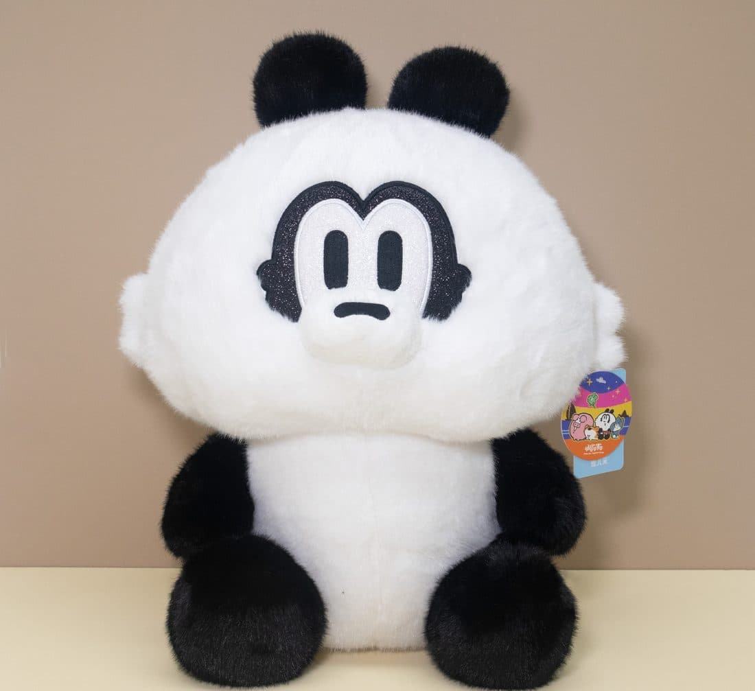 熊猫装公仔 — LovelyJoy custom plush toy